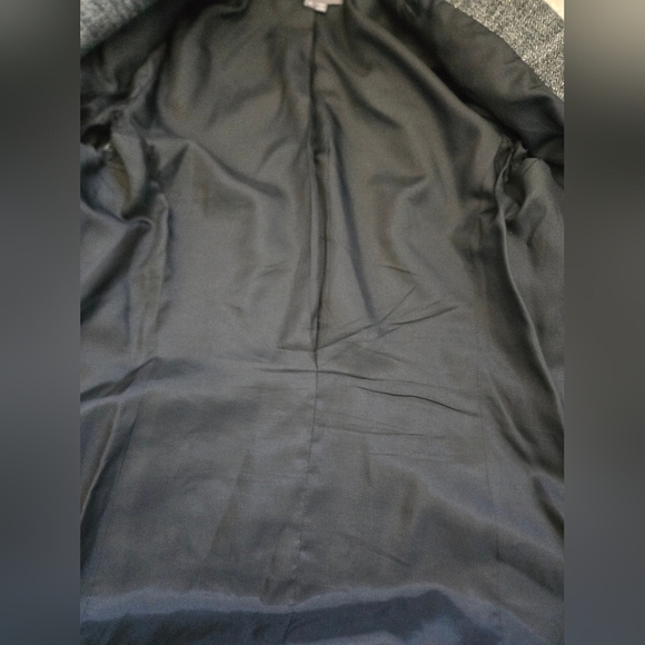 VINCE Wool Grey Herringbone Tweed Blazer/ Jacket. Size 4 - Picture 8 of 14